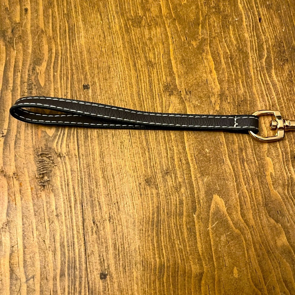 🤎DKNY Mocha Logo Convertible Belt Wristlet/ Phone Wallet NWOT - Picture 10 of 10